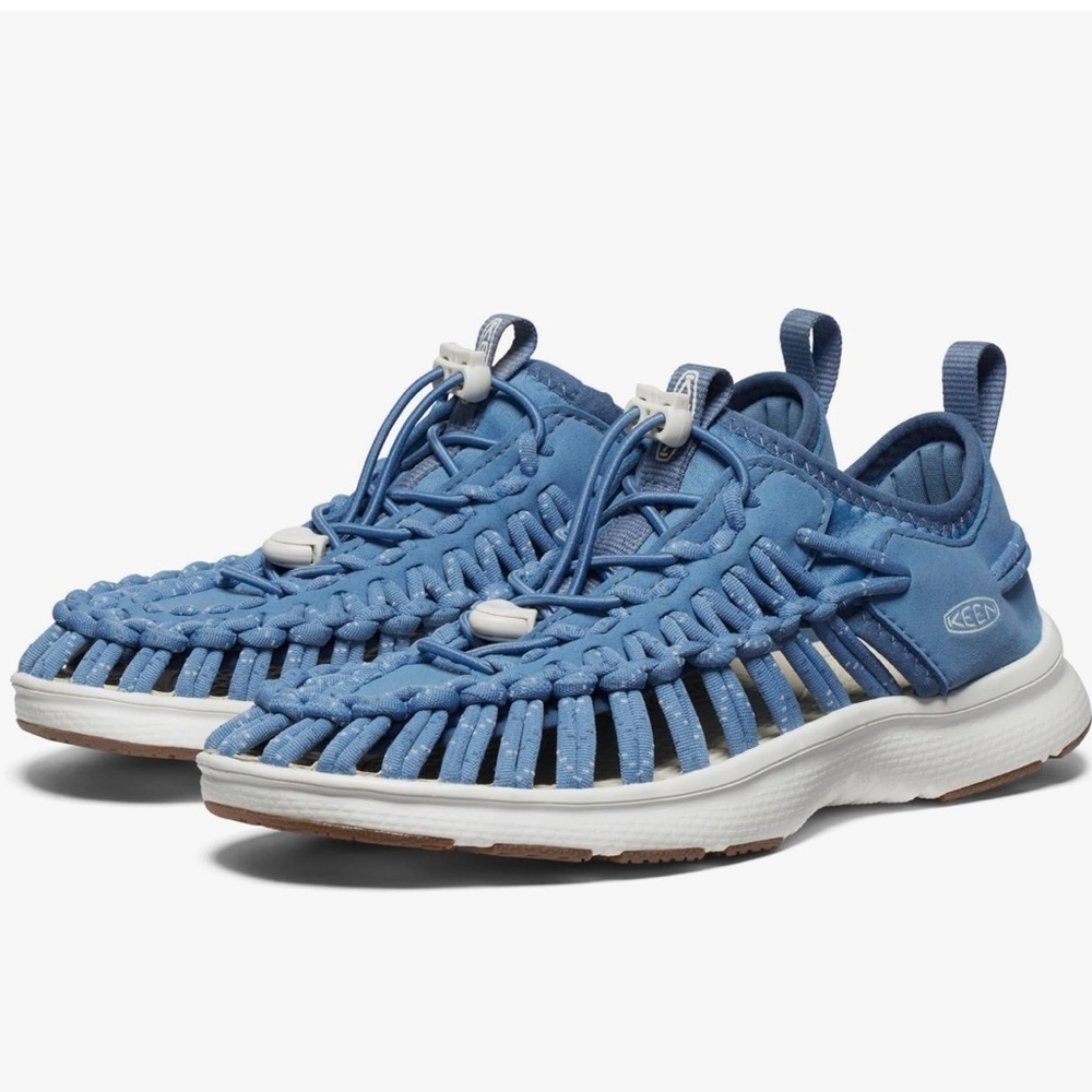 KEEN Uneek 03 Women's Blue Braided H20 Sneaker Sandal Size 7 NWOT